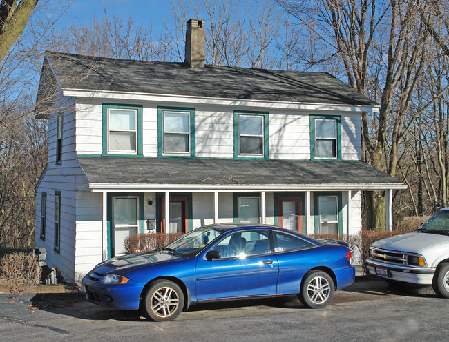 102 S Main St in Englewood, OH - Building Photo - Building Photo