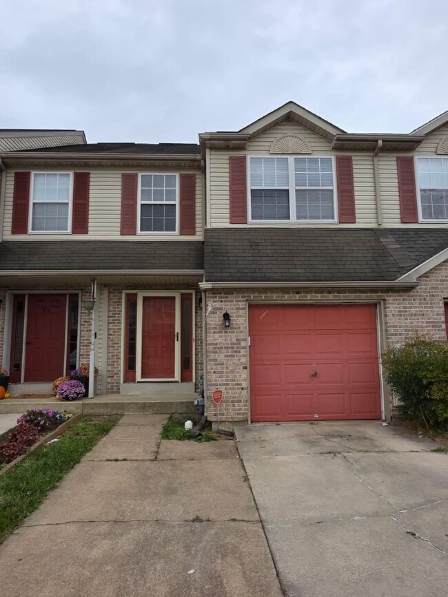 property at 24 Woodcrest Ct