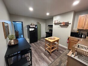 310 E Hector St in Conshohocken, PA - Building Photo - Building Photo