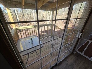 695 Barren Hollow Rd in Hurricane Mills, TN - Building Photo - Building Photo