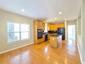 7662 Forest Glen Way in Lithia Springs, GA - Foto de edificio - Building Photo