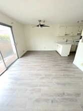147 Avenida Serra in San Clemente, CA - Building Photo - Building Photo