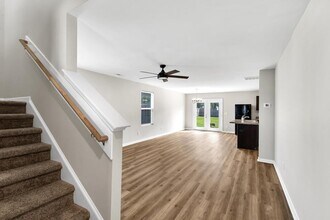 210 New Home Pl in Holly Ridge, NC - Building Photo - Building Photo