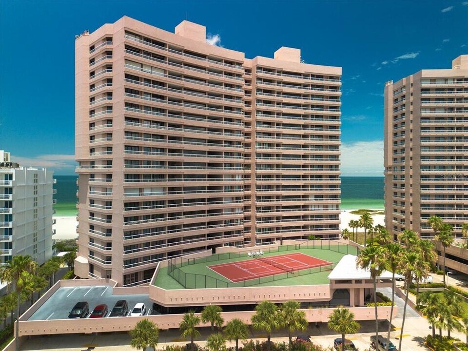 1340 Gulf Blvd in Clearwater, FL - Building Photo
