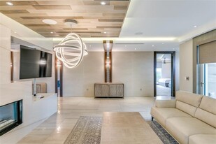 4005 Gaston Ave in Dallas, TX - Building Photo