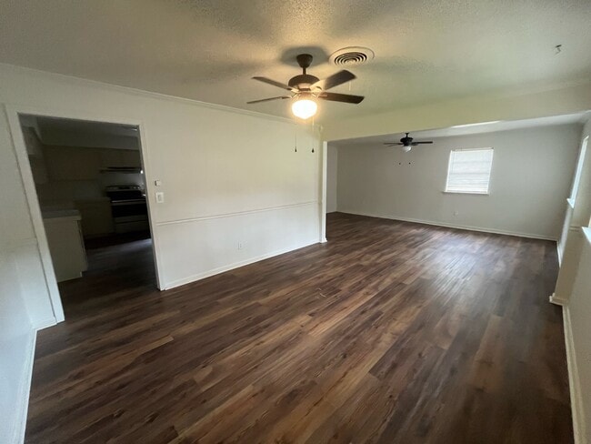 524 E Elm St in Cabot, AR - Building Photo - Building Photo