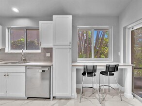 2124 Discovery Cir W in Deerfield Beach, FL - Building Photo - Building Photo