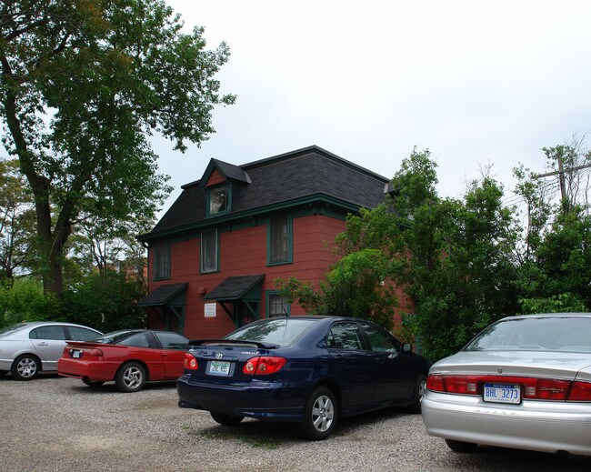 320 S Division St in Ann Arbor, MI - Building Photo - Building Photo