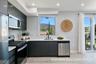 13621 N Fellows Ave in Sylmar, CA - Building Photo - Building Photo