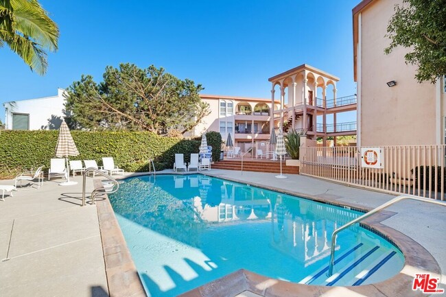 property at 2045 4th St