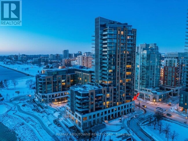 property at 2060 Lakeshore Rd.