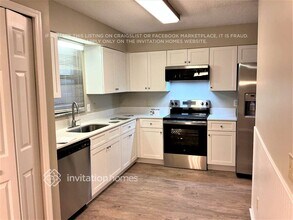 10669 Parliament Pl in Jacksonville, FL - Foto de edificio - Building Photo