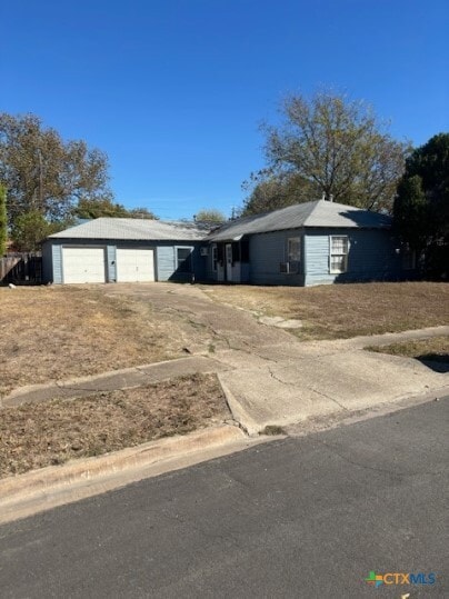 property at 805 W Kern Rd