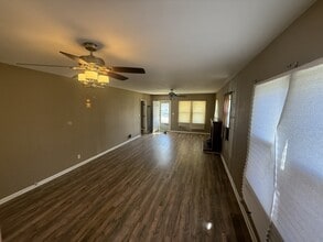 804 E 6th in Ada, OK - Building Photo - Building Photo