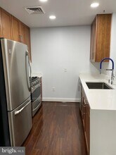 1111 Oronoco St, Unit 429 in Alexandria, VA - Building Photo - Building Photo