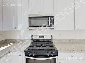 2071 15th Ave in Sacramento, CA - Building Photo - Building Photo