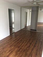 643 Executive Center Dr in West Palm Beach, FL - Building Photo - Building Photo