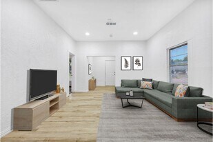 809 Martin Luther King Jr Blvd in Corsicana, TX - Building Photo