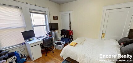 97 Kilsyth Rd, Unit 1 in Boston, MA - Building Photo - Building Photo