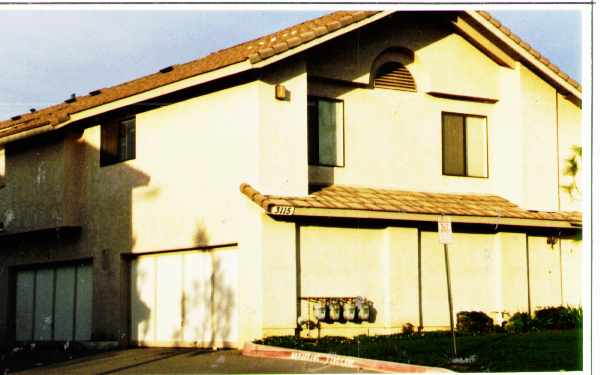 3111-3115 Jaguar Way in Ontario, CA - Building Photo - Building Photo