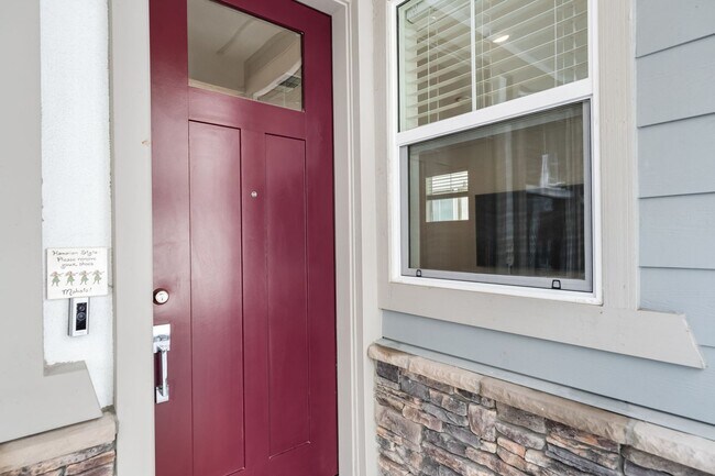 37450 Watersail Way in Newark, CA - Building Photo - Building Photo