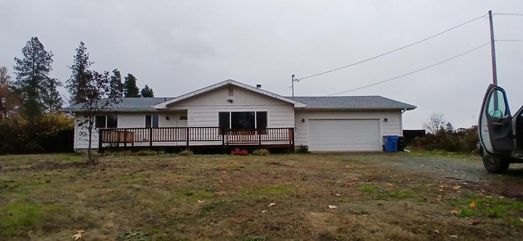 2759 Walnut Ave in Grants Pass, OR - Building Photo