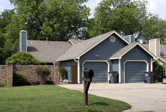 Glenpool Duplexes