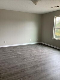 1301 Waldrop Pl photo'