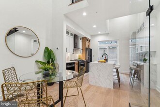 1106 N Bodine St in Philadelphia, PA - Building Photo - Building Photo