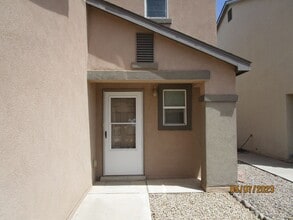 11108 Fiesta Park St NW in Albuquerque, NM - Building Photo - Building Photo