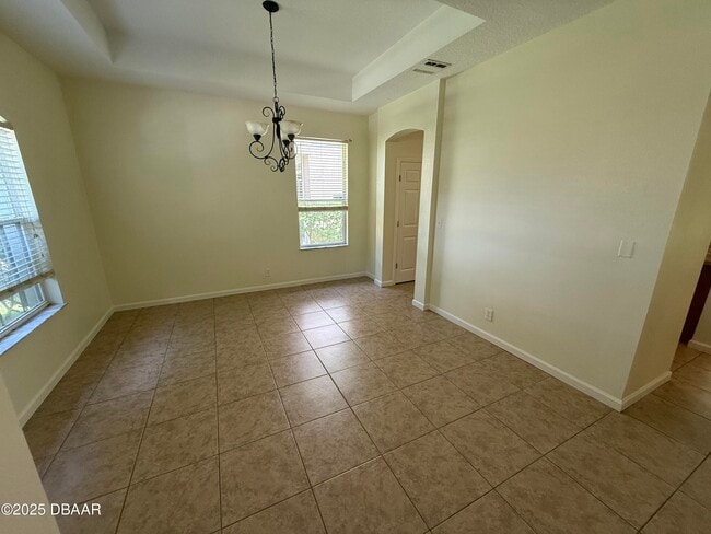 705 Ravenshill Way in DeLand, FL - Building Photo - Building Photo