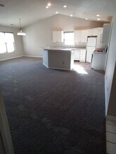 3200 New Hampshire Dr in Charlotte, NC - Building Photo - Building Photo