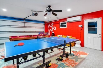 363 Harbor Dr in Cape Canaveral, FL - Building Photo - Building Photo