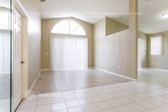 6875 Northtree Ct in Greenacres, FL - Building Photo - Building Photo