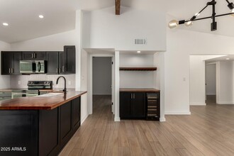 4917 E Windsor Ave in Phoenix, AZ - Foto de edificio - Building Photo