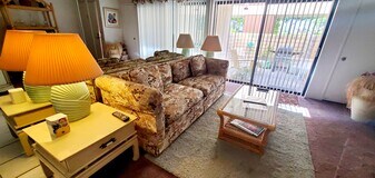 470 S Calle Encilia, Unit B4 in Palm Springs, CA - Building Photo