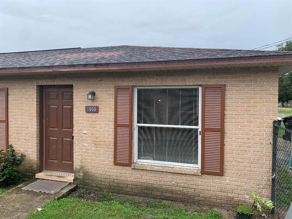 1050 Gay Rd in Lakeland, FL - Building Photo