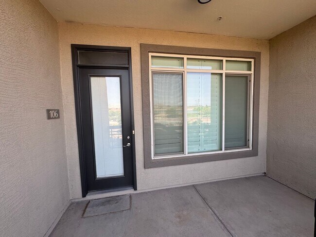property at 425 W Rio Salado Pkwy