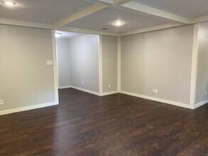 6408 Bel Air Dr in Texarkana, TX - Foto de edificio - Building Photo