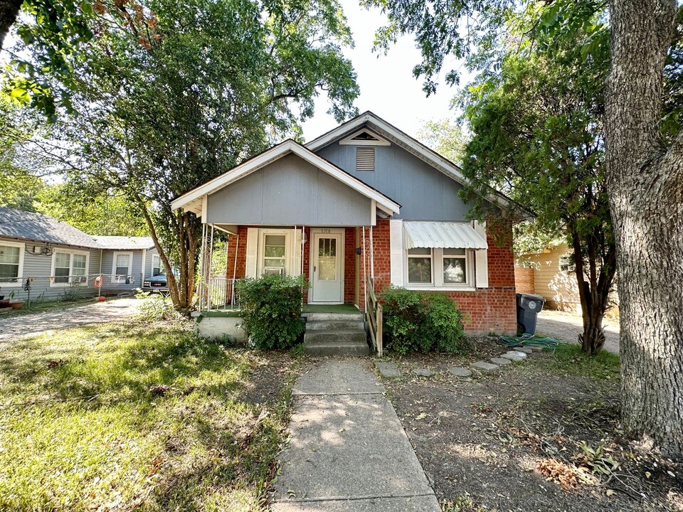 1518 Cumberland Ave in Waco, TX - Building Photo