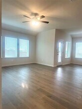 655 Divine Gardens Dr in Lavon, TX - Building Photo - Building Photo