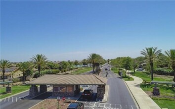 6964 New Melones Cir in Discovery Bay, CA - Building Photo - Building Photo