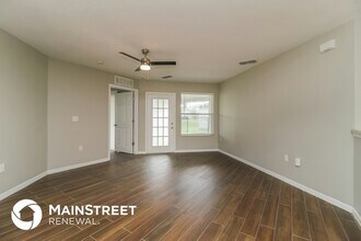 2441 S Marshall Ave in Sanford, FL - Foto de edificio - Building Photo