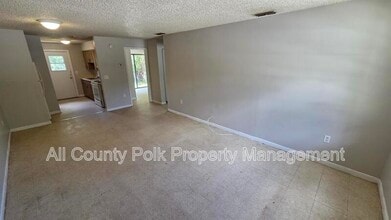 2929-2929 9 Iron Dr in Lakeland, FL - Building Photo - Building Photo