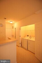 3810 Lightfoot St in Chantilly, VA - Building Photo - Building Photo