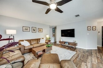 721 Betterman Dr in Pflugerville, TX - Building Photo - Building Photo