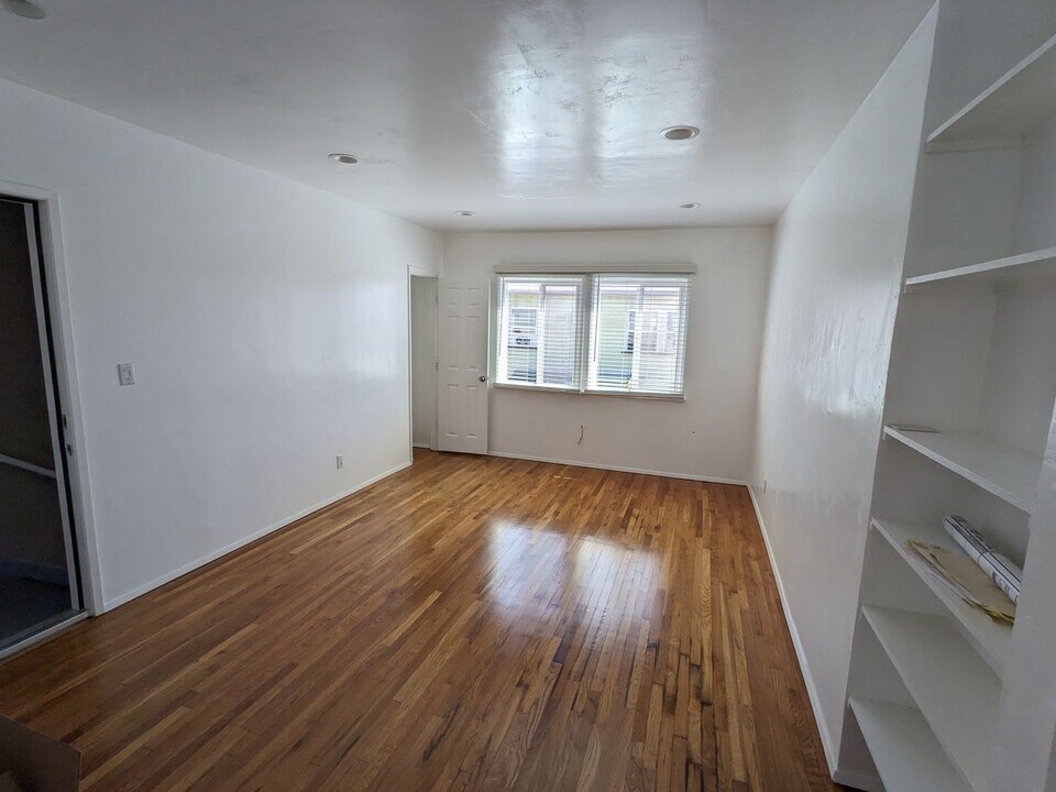 4422 Boundary St in San Diego, CA - Building Photo