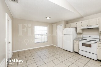 7419 Little Pond Ct in Orlando, FL - Building Photo - Building Photo