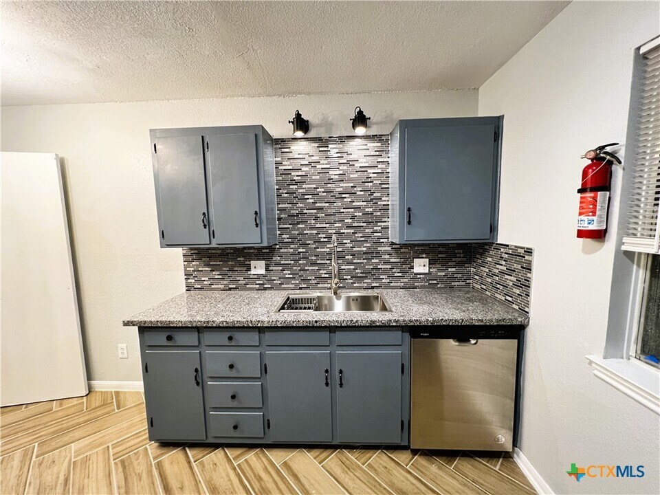 303 Erby Ave in Copperas Cove, TX - Building Photo