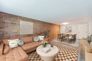 Eagle Rock Apartments at Hudson in Hudson, NH - Building Photo